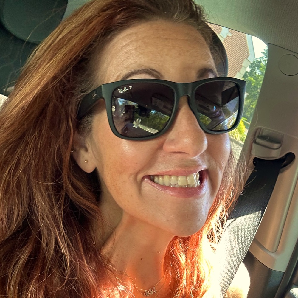 Meet your Posher, Aprile